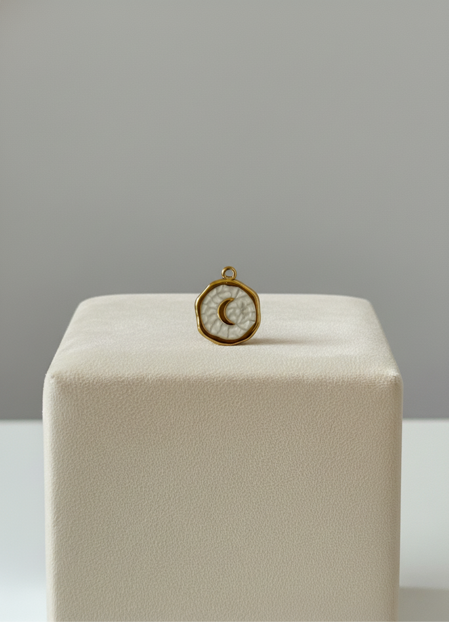 Médaillon Lune Blanc