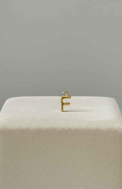 Lettre F